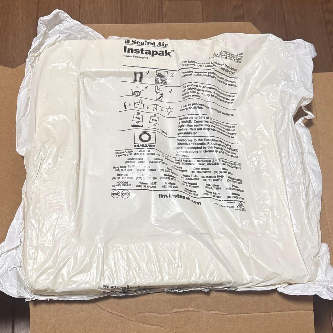 未使用　THERMOS シャトルシェフKBE-3000 3.0L キャロット色