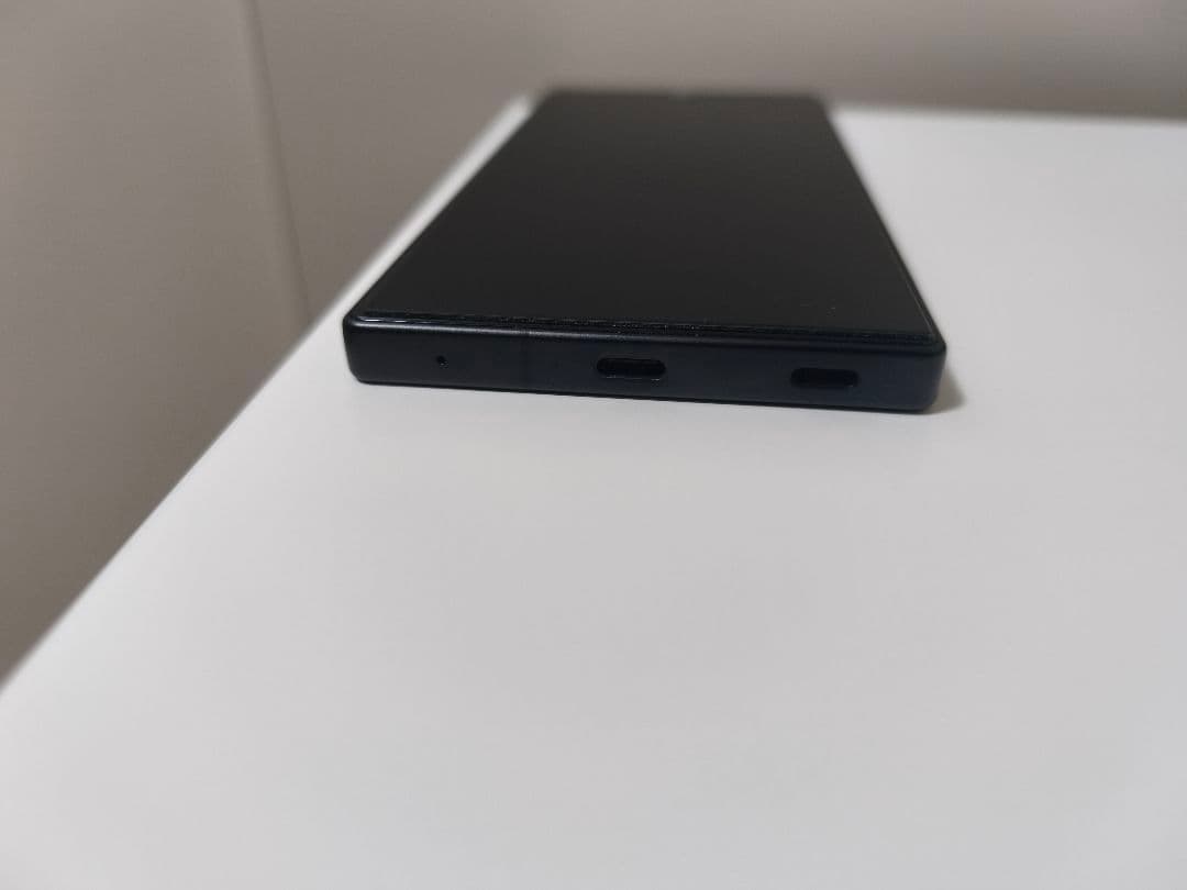 即日発送　SH-M31 チャコールブラック 12GB/256GB 美品