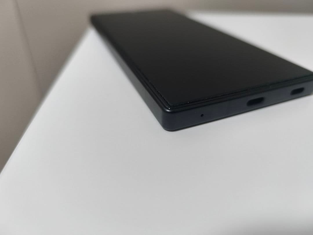 即日発送　SH-M31 チャコールブラック 12GB/256GB 美品