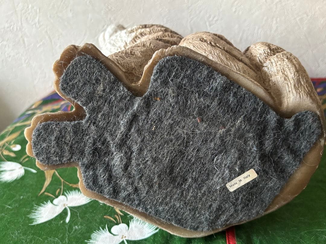 リアル猫のフィギュリン　イタリア製　ブルーアイ樹脂製 約32cm 美品