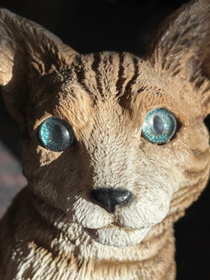 リアル猫のフィギュリン　イタリア製　ブルーアイ樹脂製 約32cm 美品