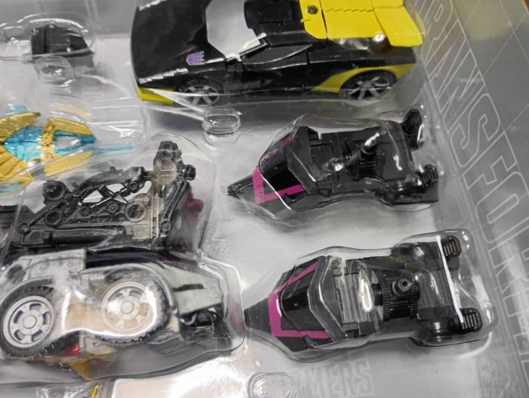 超激レア!中古品トランスフォーマー ウーマンデストロン合体女兵士メガトロニア