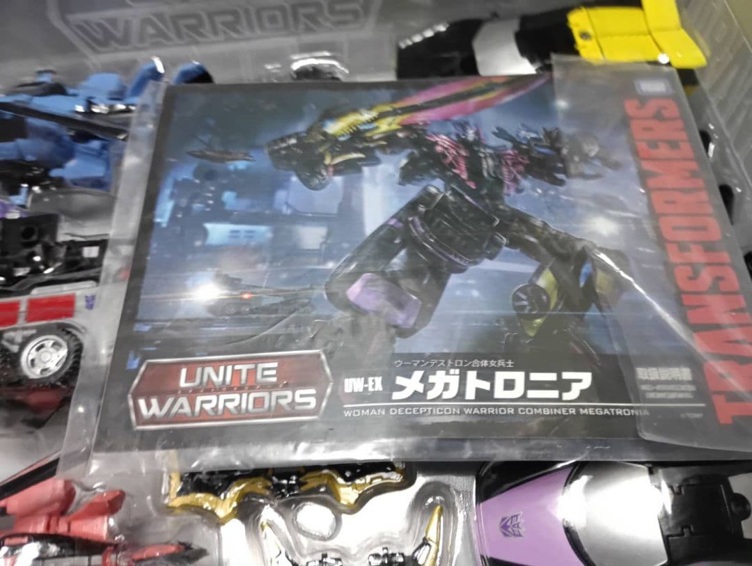 超激レア!中古品トランスフォーマー ウーマンデストロン合体女兵士メガトロニア