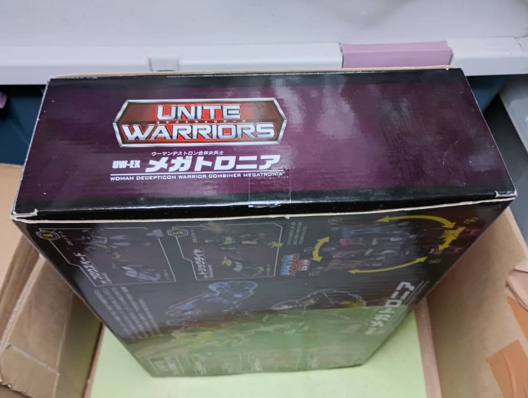 超激レア!中古品トランスフォーマー ウーマンデストロン合体女兵士メガトロニア
