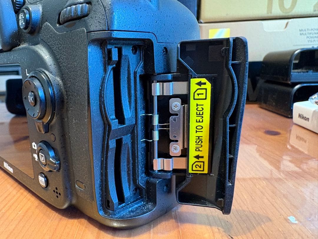 デジタルカメラ Nikon D7200