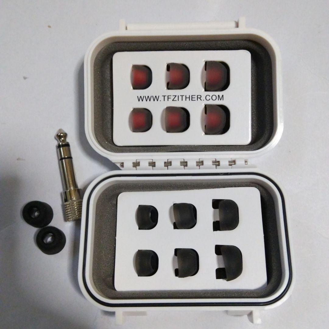 最終値引き！SECRET GARDEN 有線イヤフォン レッド