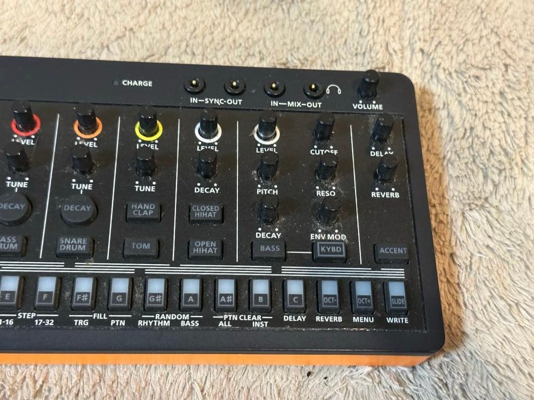 鍵盤楽器 Roland AIRA Compact T-8 BEAT MACHINE