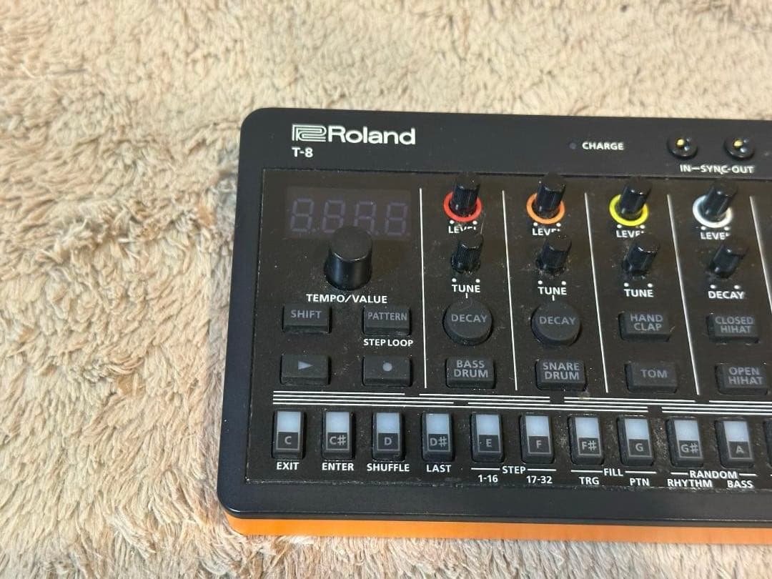 鍵盤楽器 Roland AIRA Compact T-8 BEAT MACHINE