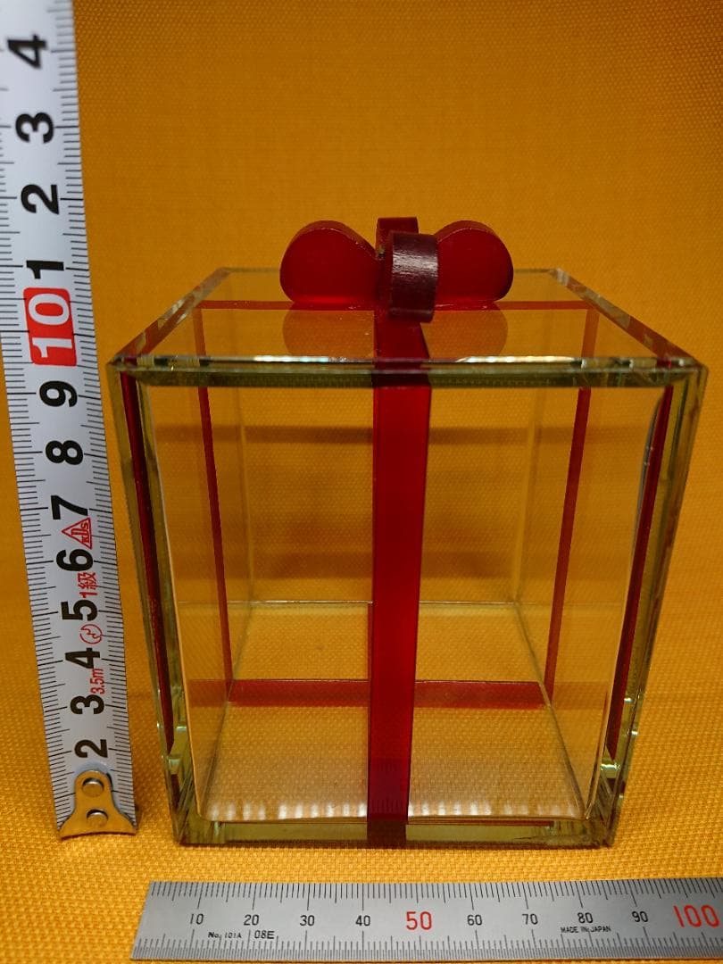 【美品】クリスタルガラス　ボックス　置物　インテリア　工芸品　美術品　A1217