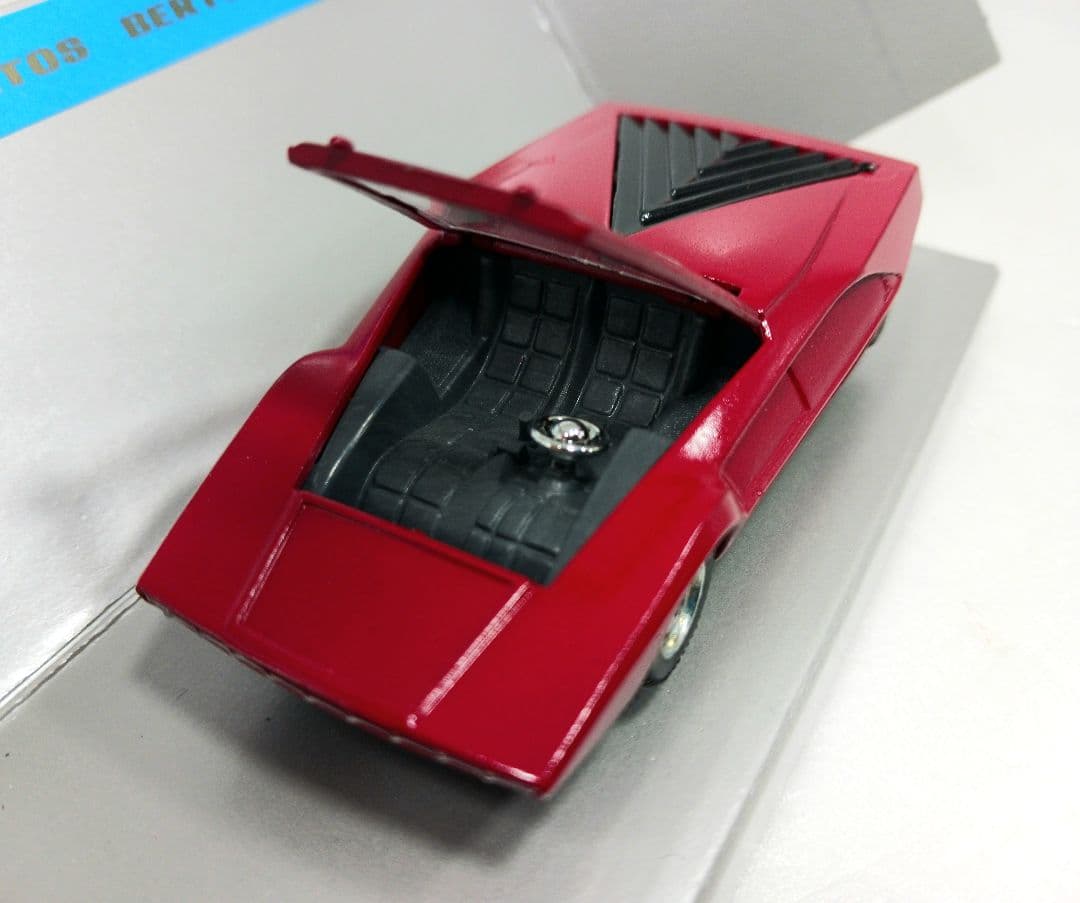 希少 STRATOS BERTONE