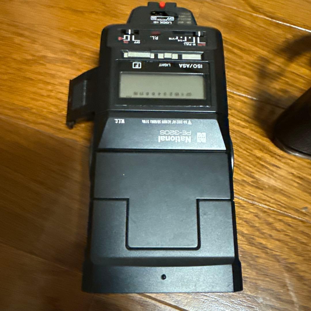 昭和レトロ　一眼レフカメラ　フラッシュ　望遠レンズ　3点セット