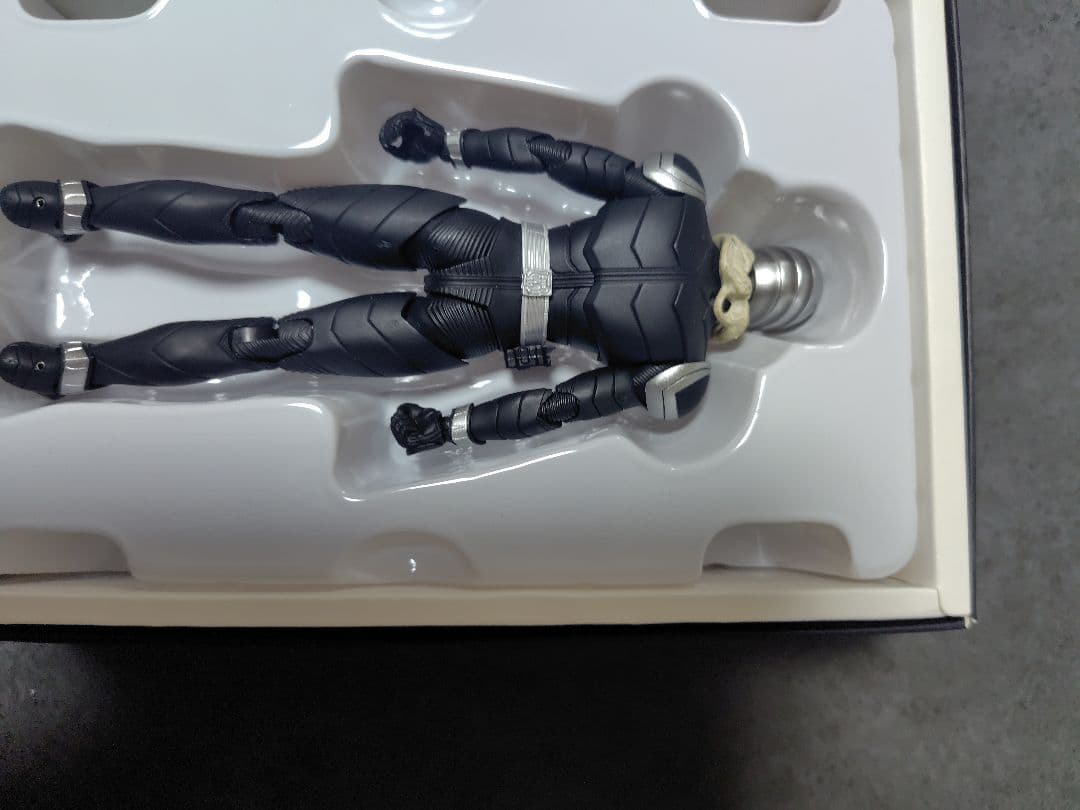 s.hフィギュアーツ真骨彫 仮面ライダースカル