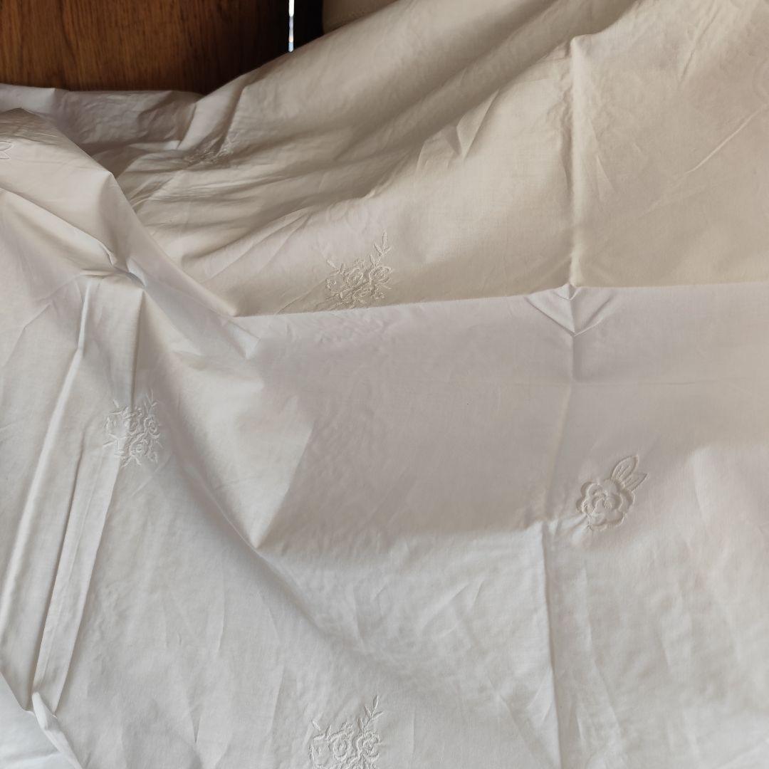 イギリスVintage　薔薇モチーフ　カットワーク　カーテン　180×180