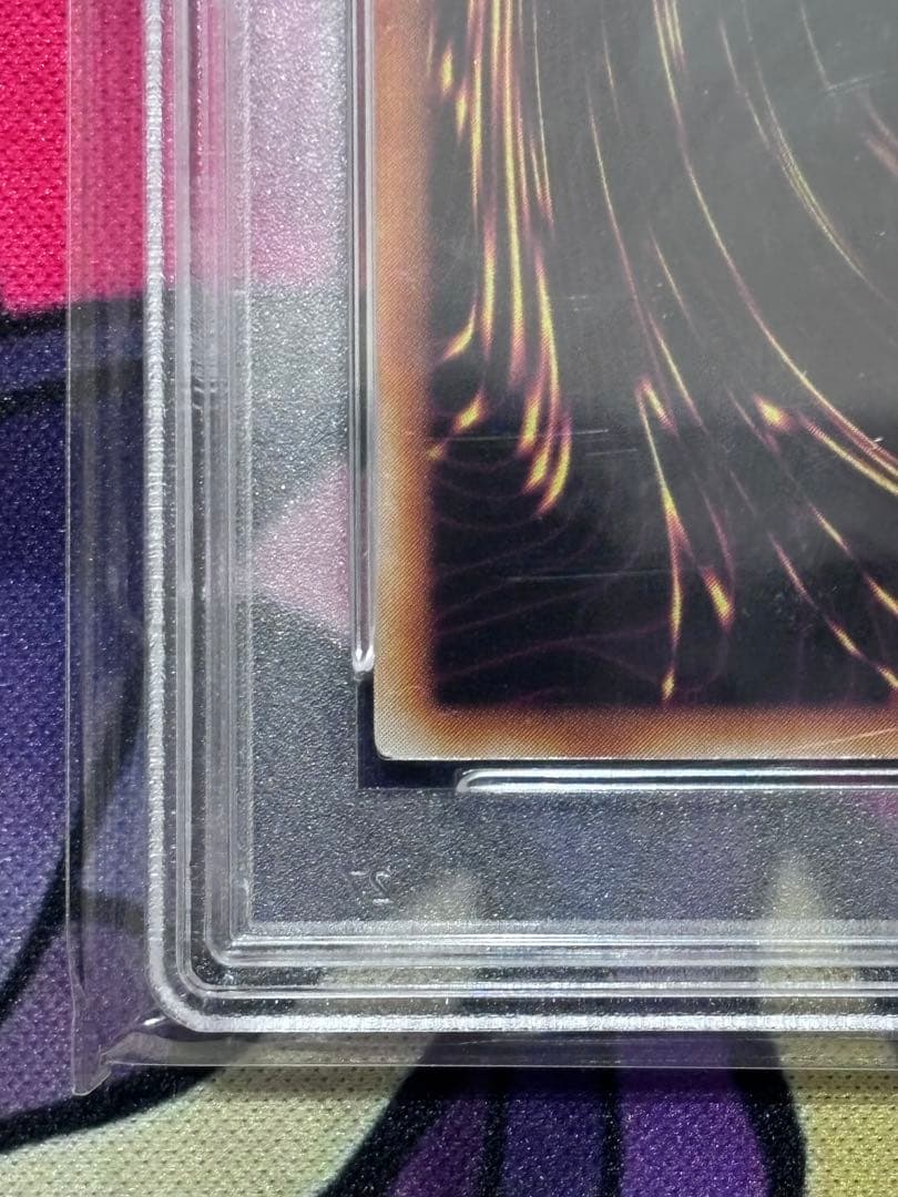 遊戯王【極美品】サイレントソードマンLv3 レリーフ