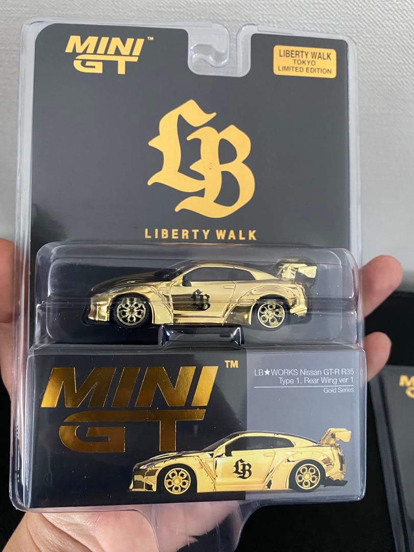 XANAVI MINI GT ゴールド3台分