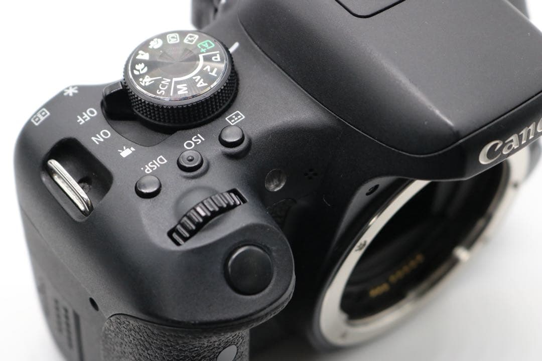 美品 【Canon EOS Kiss X8i ダブルレンズセット】 安心保証あり