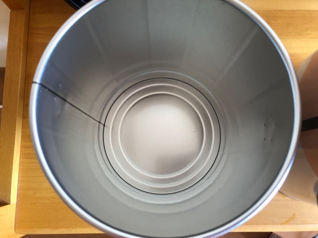 ペール缶 サントリー トリス ハイボール Netflix ネットフリックス