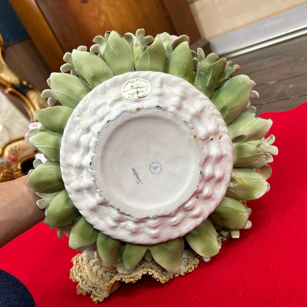 イタリア製　カポディモンテ　陶器　陶花　バラ　インテリア　ゴブラン織　花敷