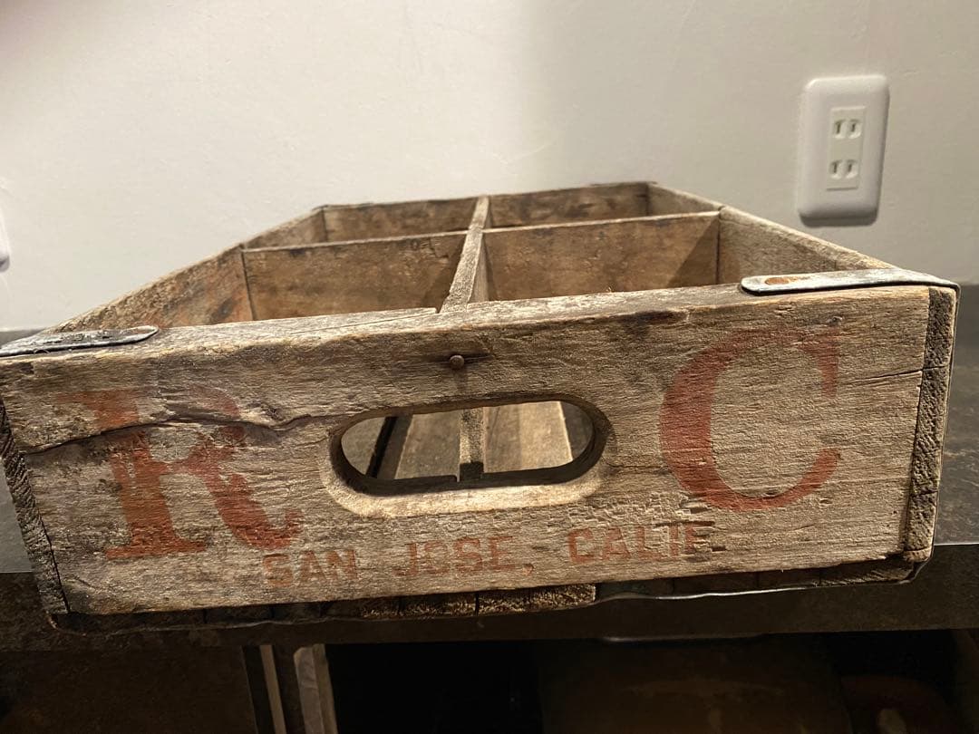 ロイヤルクラウンコーラ　木箱