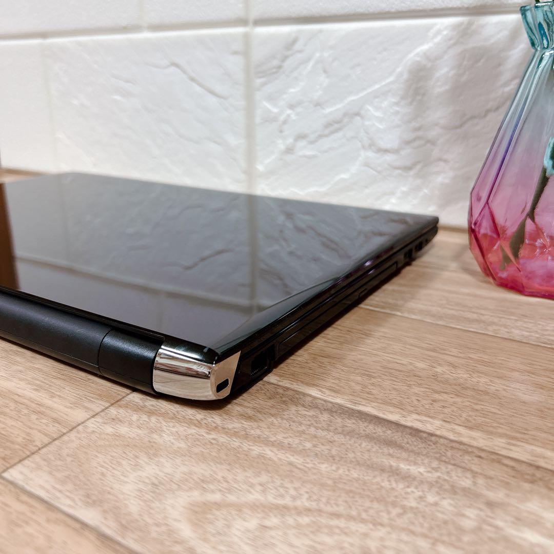【超美品】東芝✨ノートPC✨初心者設定済✨SSD✨DVDドライブ✨カメラ