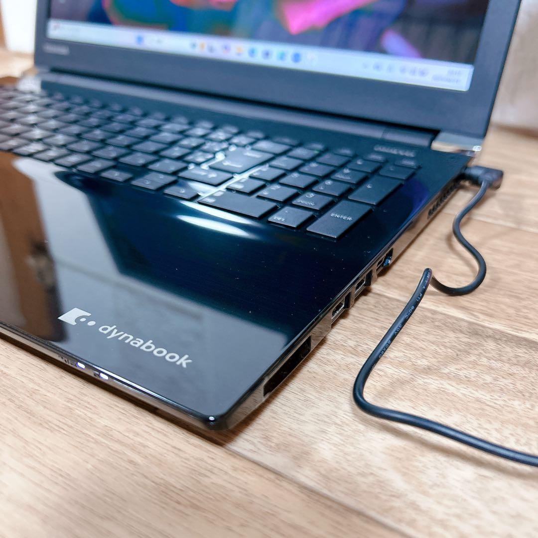 【超美品】東芝✨ノートPC✨初心者設定済✨SSD✨DVDドライブ✨カメラ