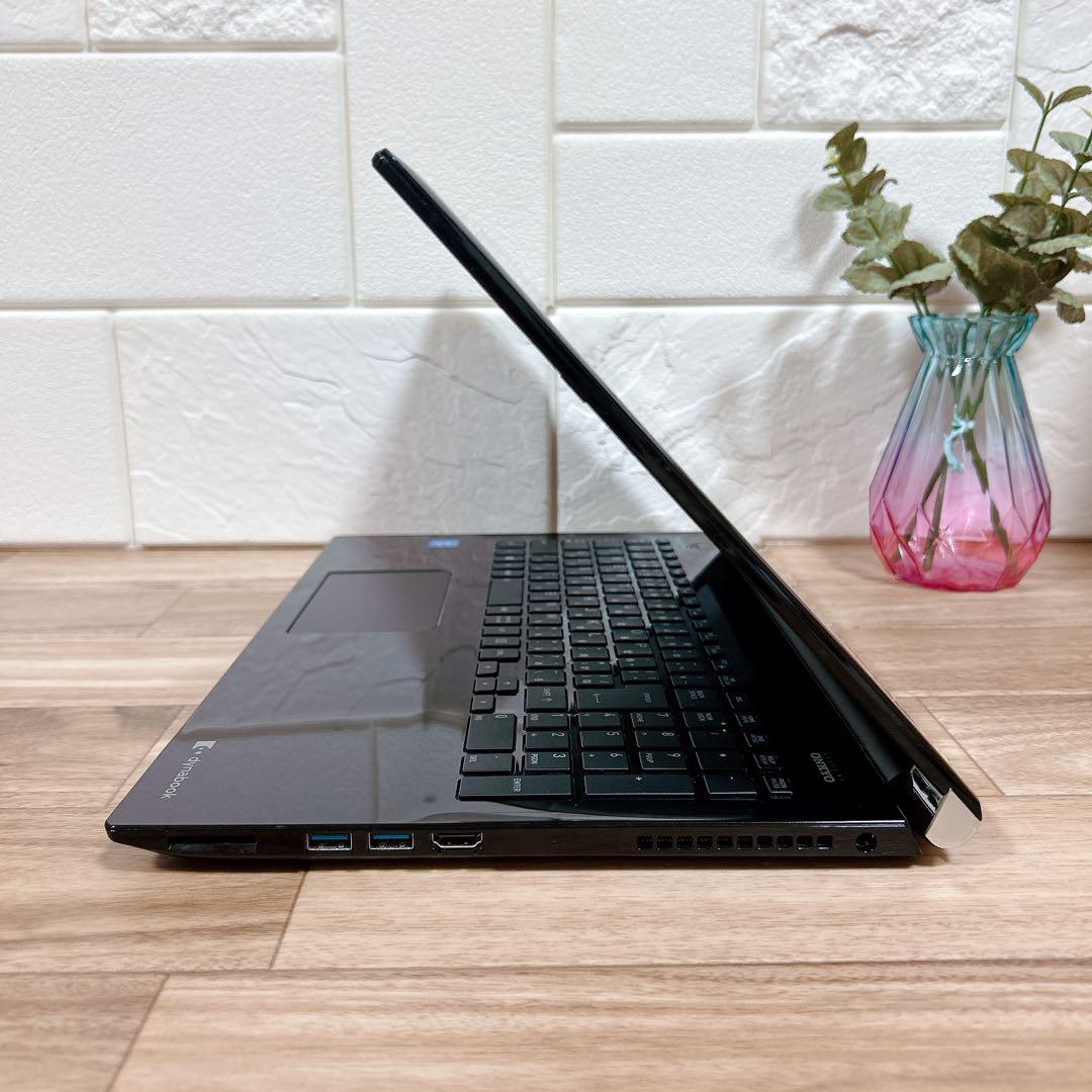 【超美品】東芝✨ノートPC✨初心者設定済✨SSD✨DVDドライブ✨カメラ