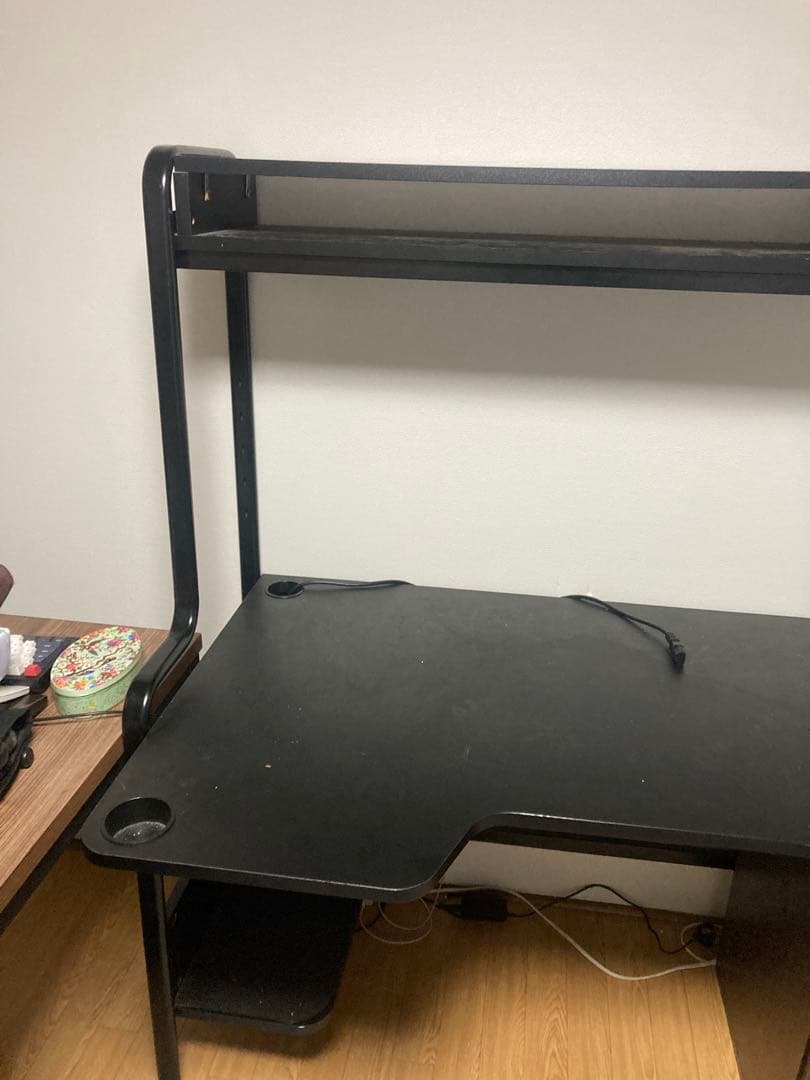 IKEA Fredde ゲーミングデスク