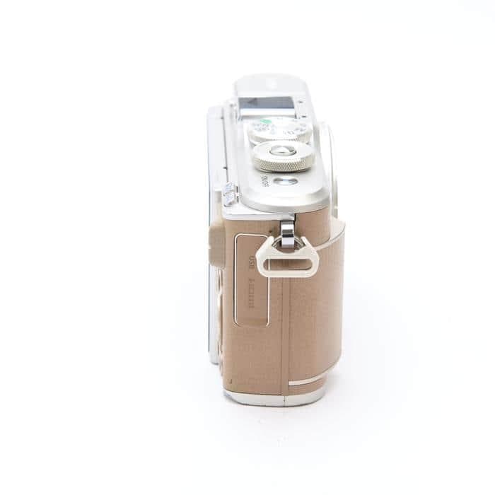 [中古]OLYMPUS (オリンパス) PEN E-PL9 ボディ ブラウン
