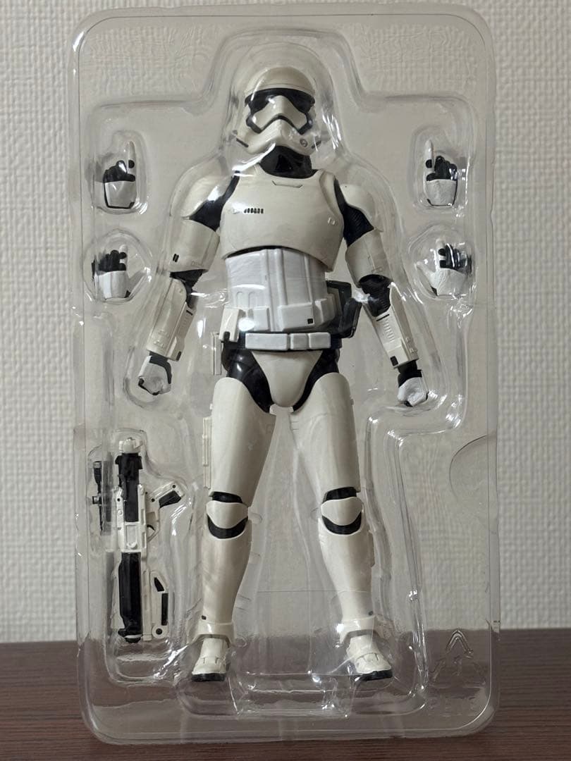 フィギュアーツ　ファーストオーダーセット