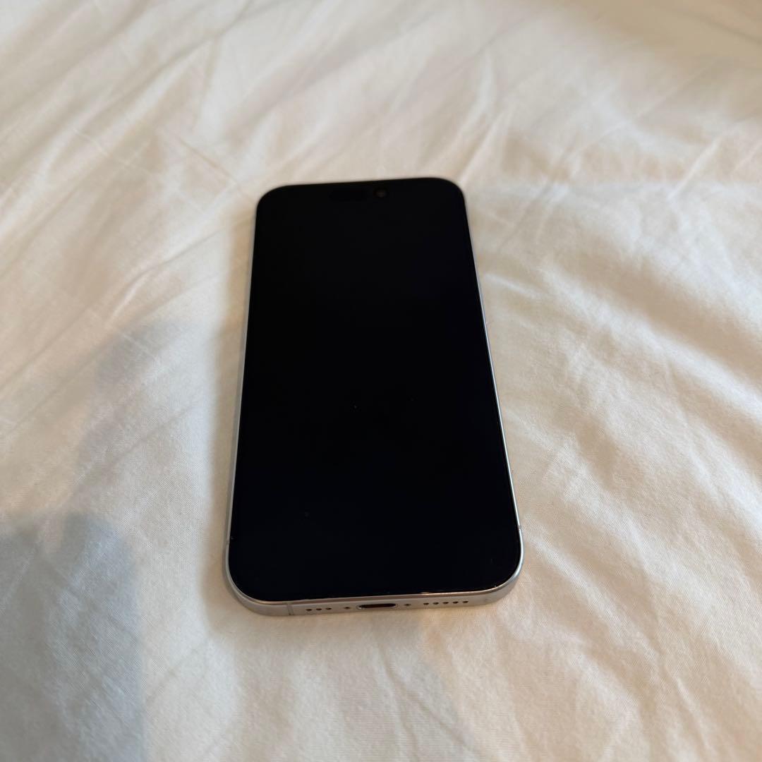 iPhone15pro 512gb ホワイト