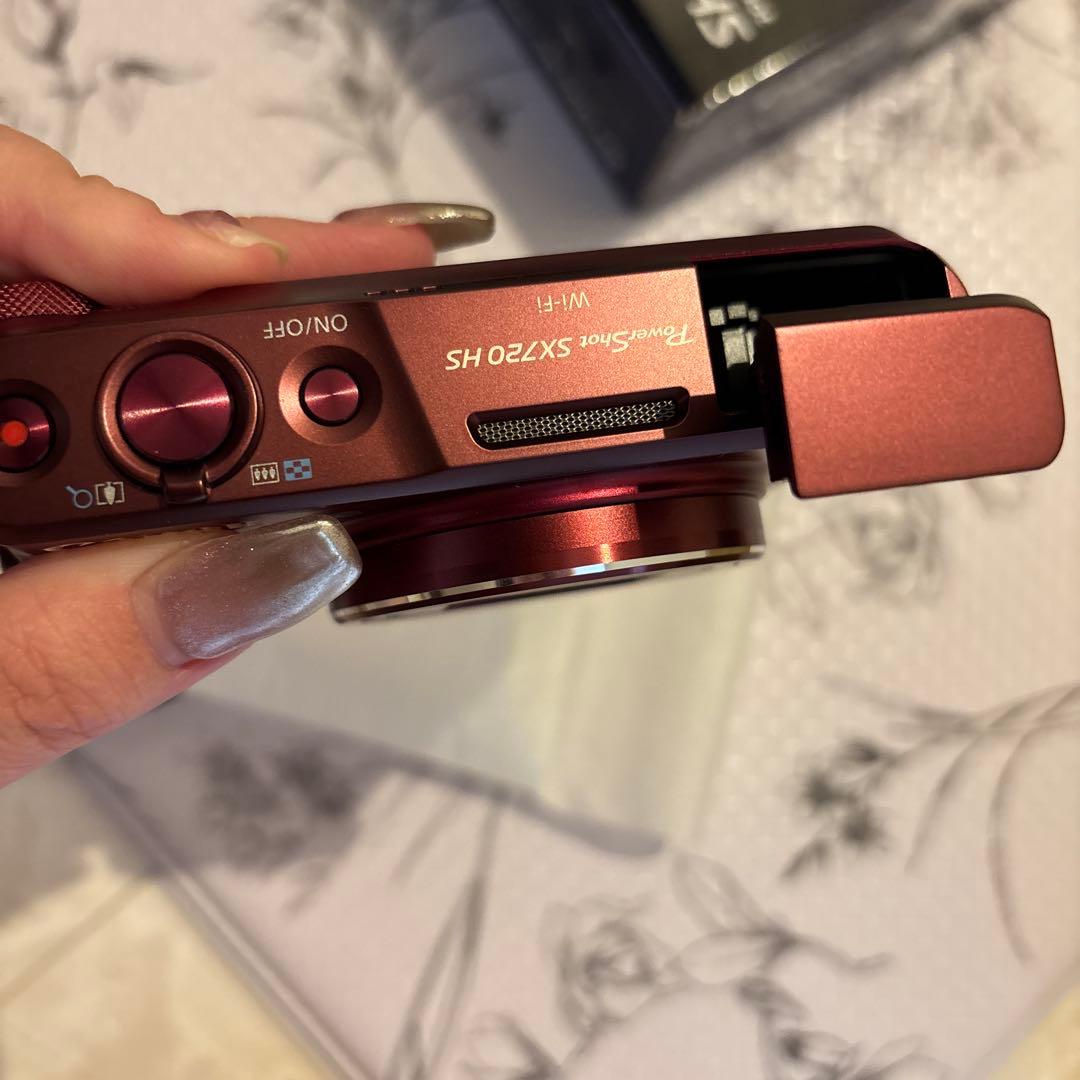 Canonカメラsx720hs お値引き不可