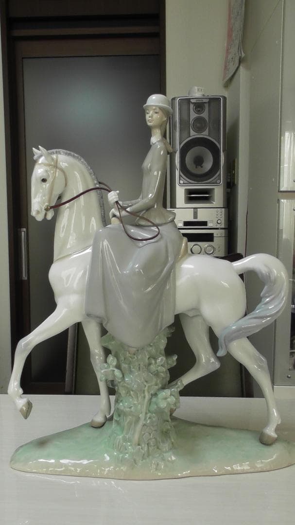 LLADRO　リヤドロ　【白い馬の少女】9　45ｃｍ　リアドロ 　　L473