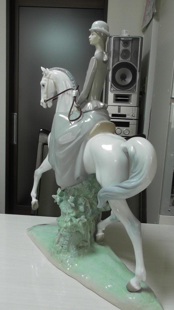 LLADRO　リヤドロ　【白い馬の少女】9　45ｃｍ　リアドロ 　　L473