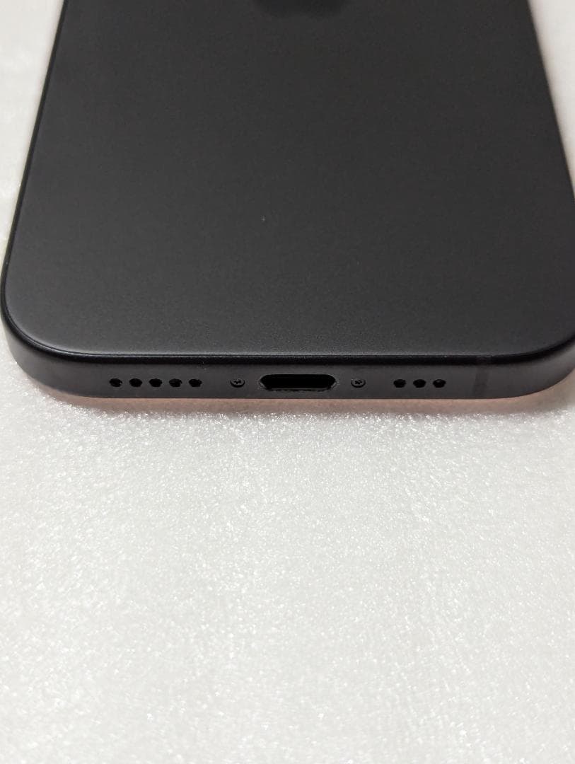 Apple iPhone 15 128GB SIMフリー　バッテリー100%