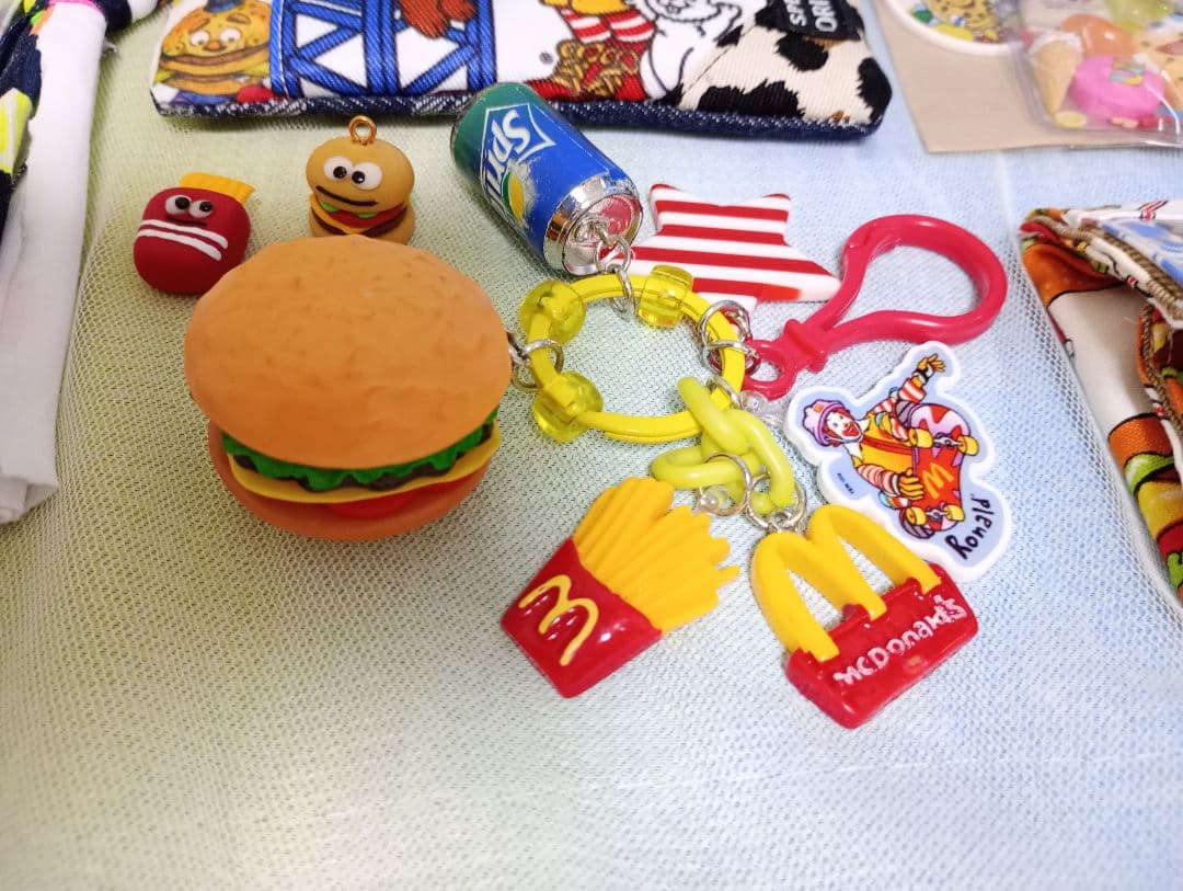 マクドナルド　ハンバーガー　グッズ