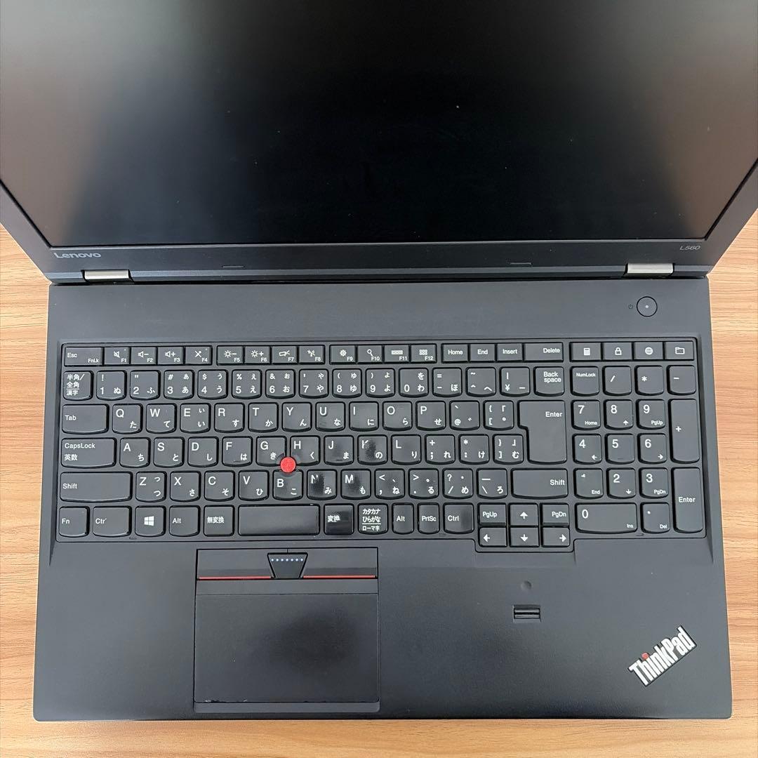 Lenovo ThinkPad L560ノートPC 本体①