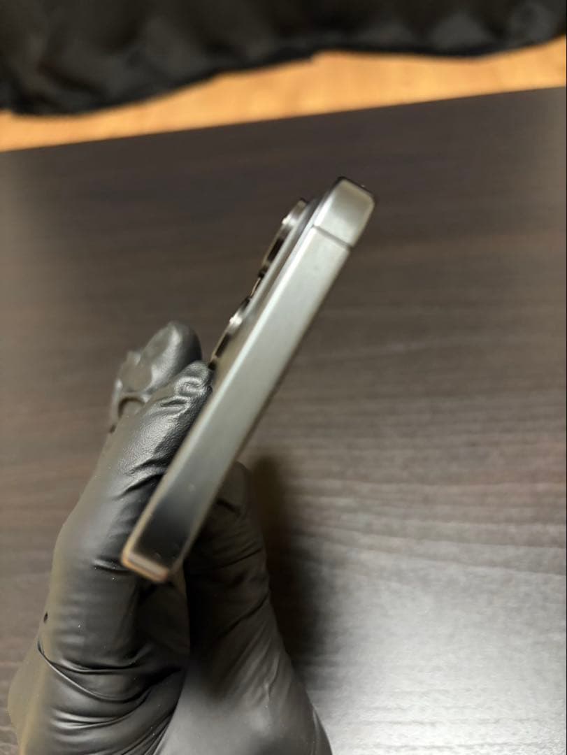 Apple iPhone 15 Pro Max 256GB本体