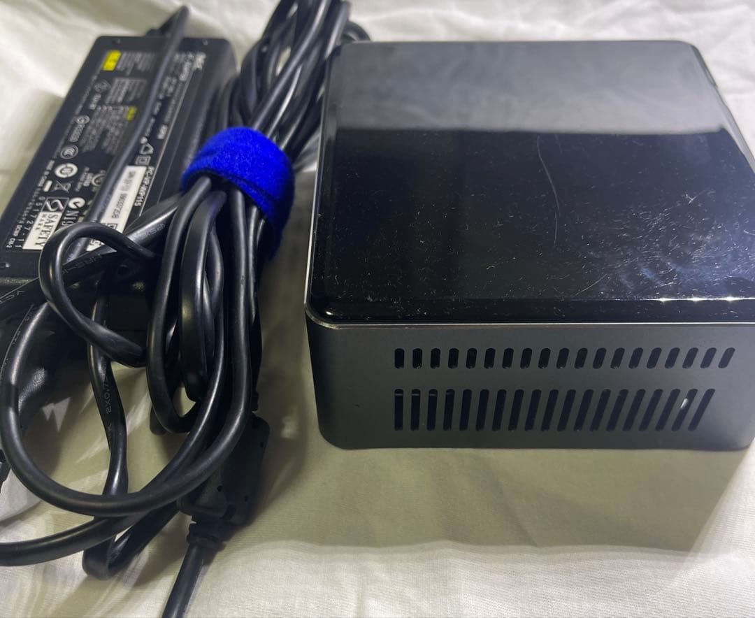 ミニ PC IntelNUC NUC7BNH i5-500SSD-8GBRAM