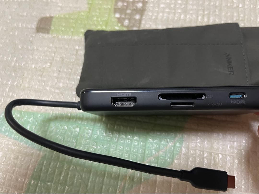 MacBook Air スペースグレー 本体＆ANKERメディアハブ他