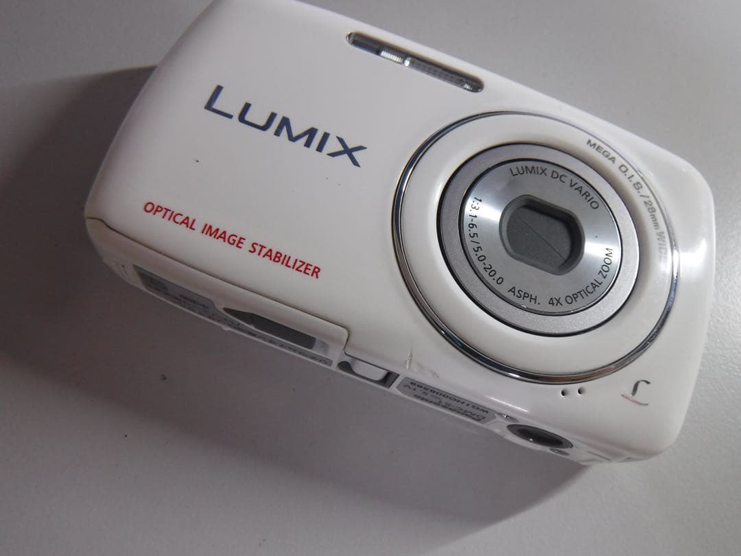 デジタルカメラ Panasonic DMC-S1#103#