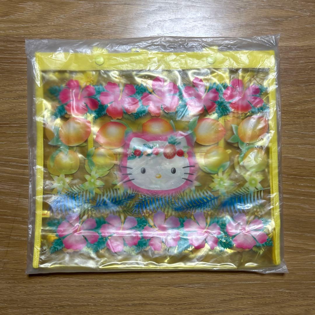 【新品未使用】ハローキティ　ビニールバック　プールバック　フルーツ　トロピカル