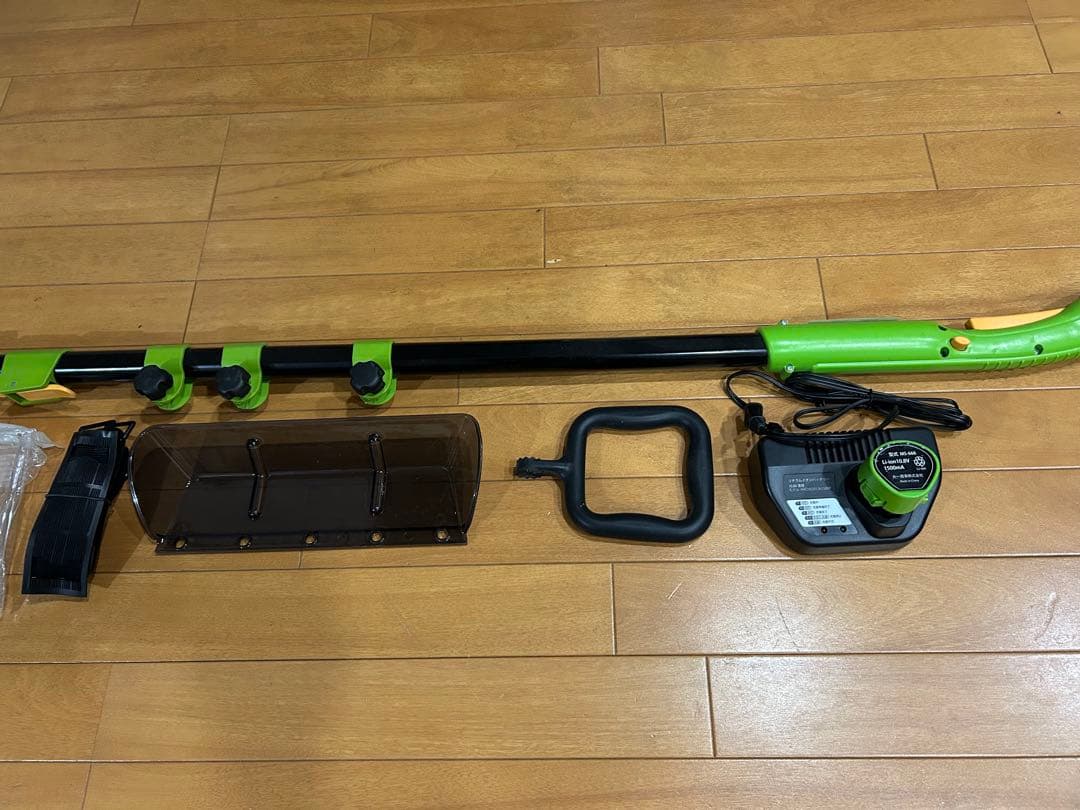 マジックトリマー 電動高枝切り・草刈りに　バッテリー良好　正常動作品です