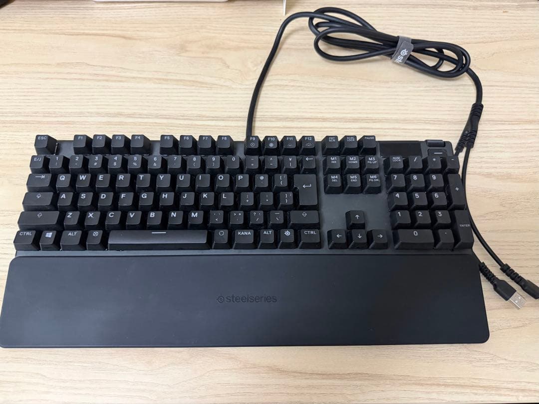 SteelSeries Apex Pro メカニカルキーボード
