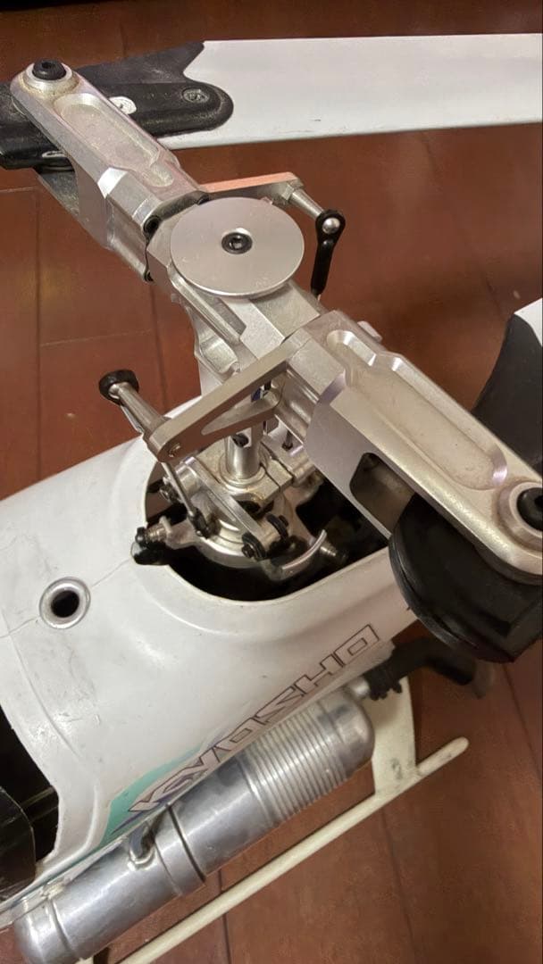 Kyosho INFINITY Neo CALIBER 50 RCヘリコプター