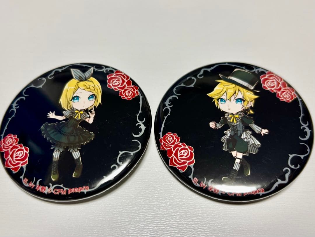 な*様 鏡音リン・鏡音レン　　初音ミク　ヴァンパイアフェス　缶バッジ　6個まとめ