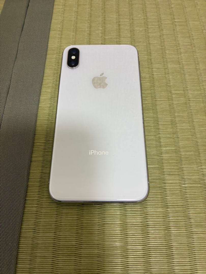 Apple iPhone X シルバー、/ホワイト 本体 64GB