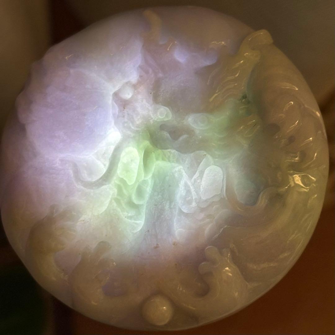 天然石 ラベンダー翡翠 龍彫り 置物55g