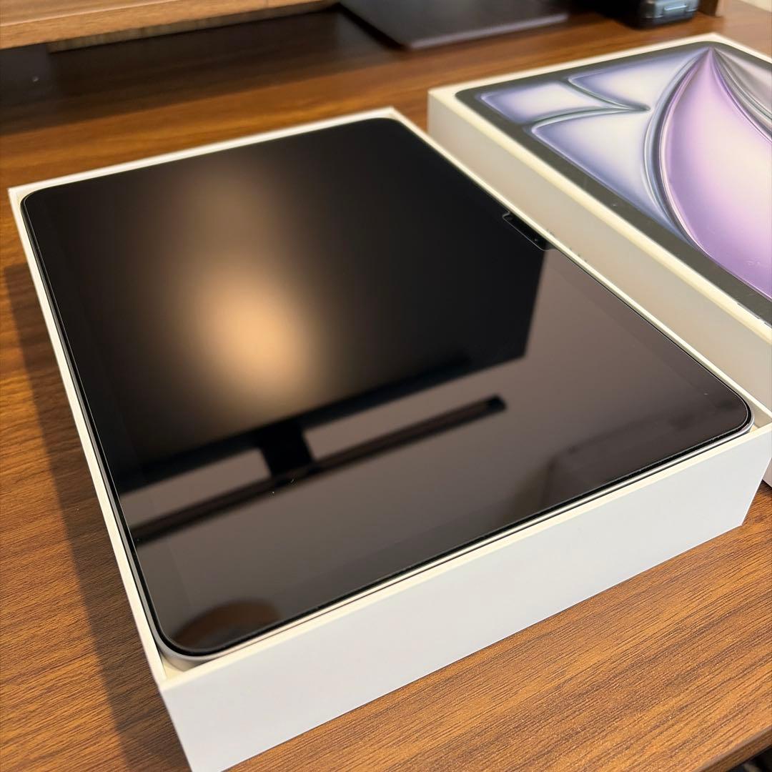 【美品】iPad Air M2（2024）+純正品セット