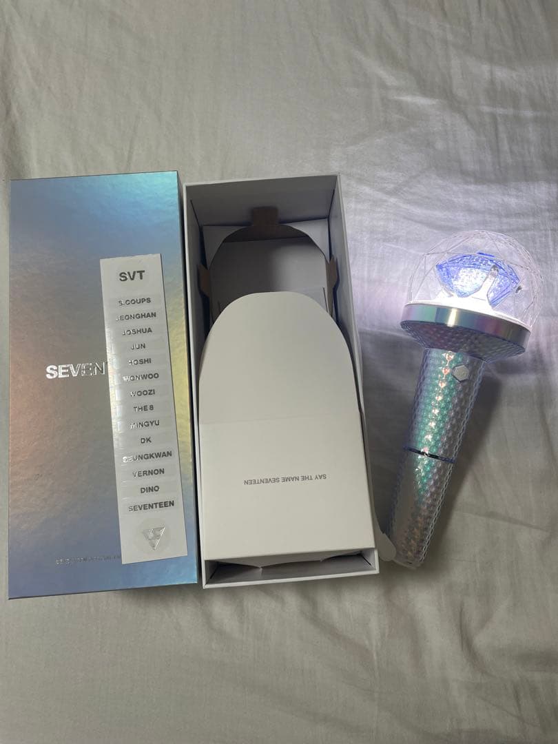 SEVENTEEN 公式ペンライト ver.2 OFFICIAL LIGHTS…