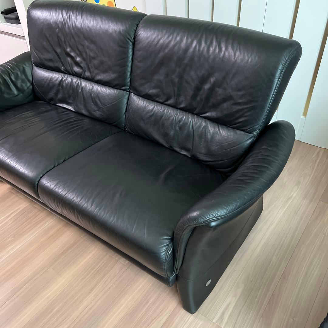 IDC大塚家具取扱 ■ヒモラ社TANGRAM 本革 2.5人掛けソファドイツ製